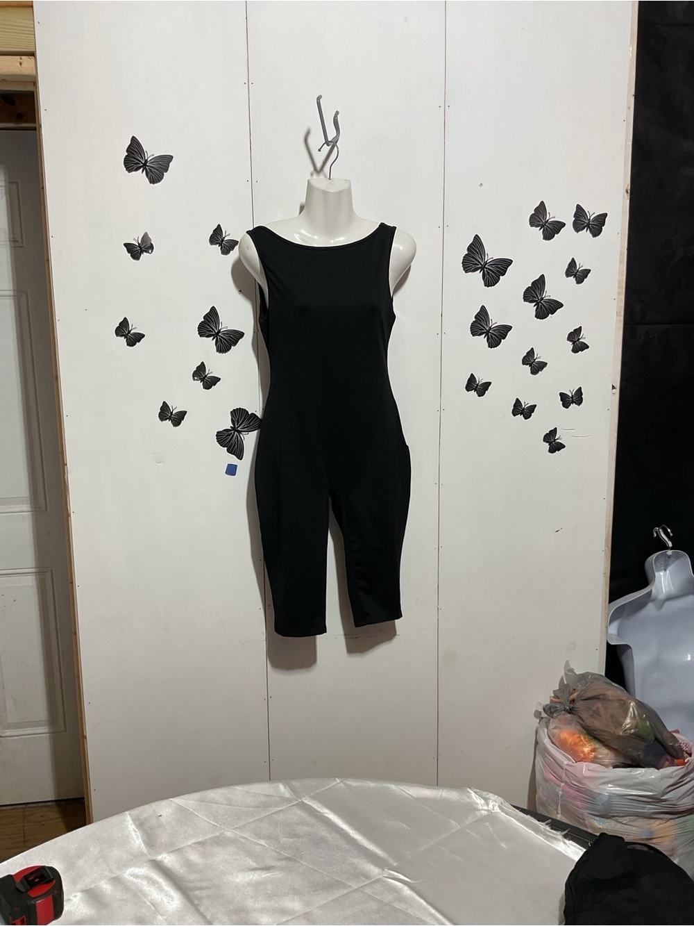 Black Sleeveless Stretch Romper Jumpsuit